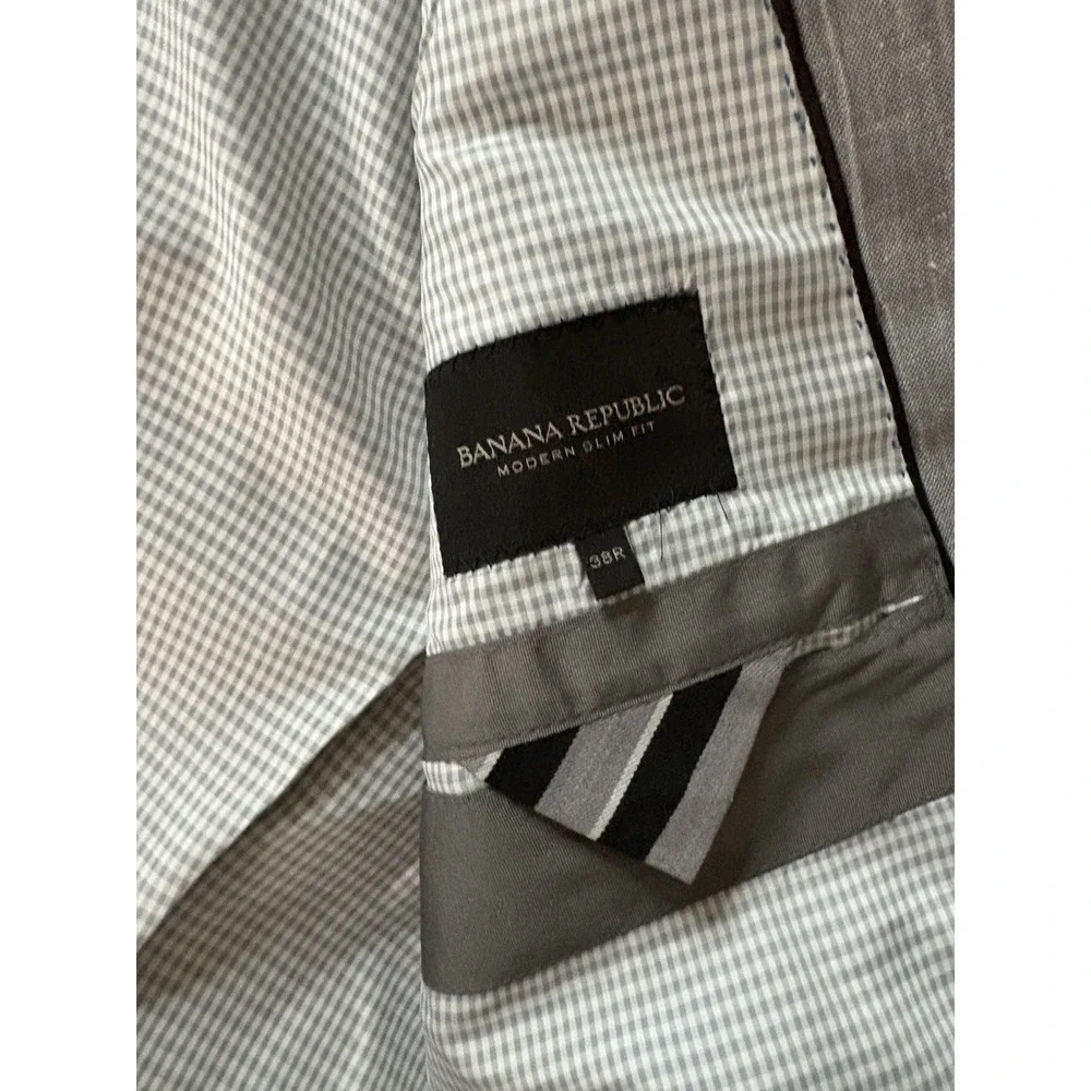 Banana Republic Modern Slim Fit Suit Jacket Gray 38R Linen Blend Blazer Mens